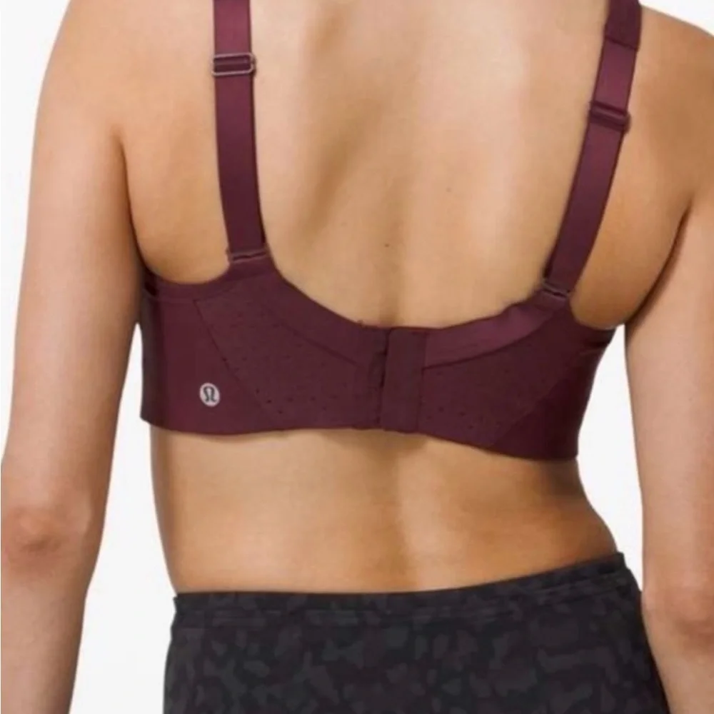 Lululemon Athletica Run Times High Support Sports Bra with Convertible Straps